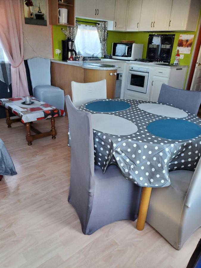 Mobil Home Chez L Habitants Saint-Jean-de-Monts Luaran gambar